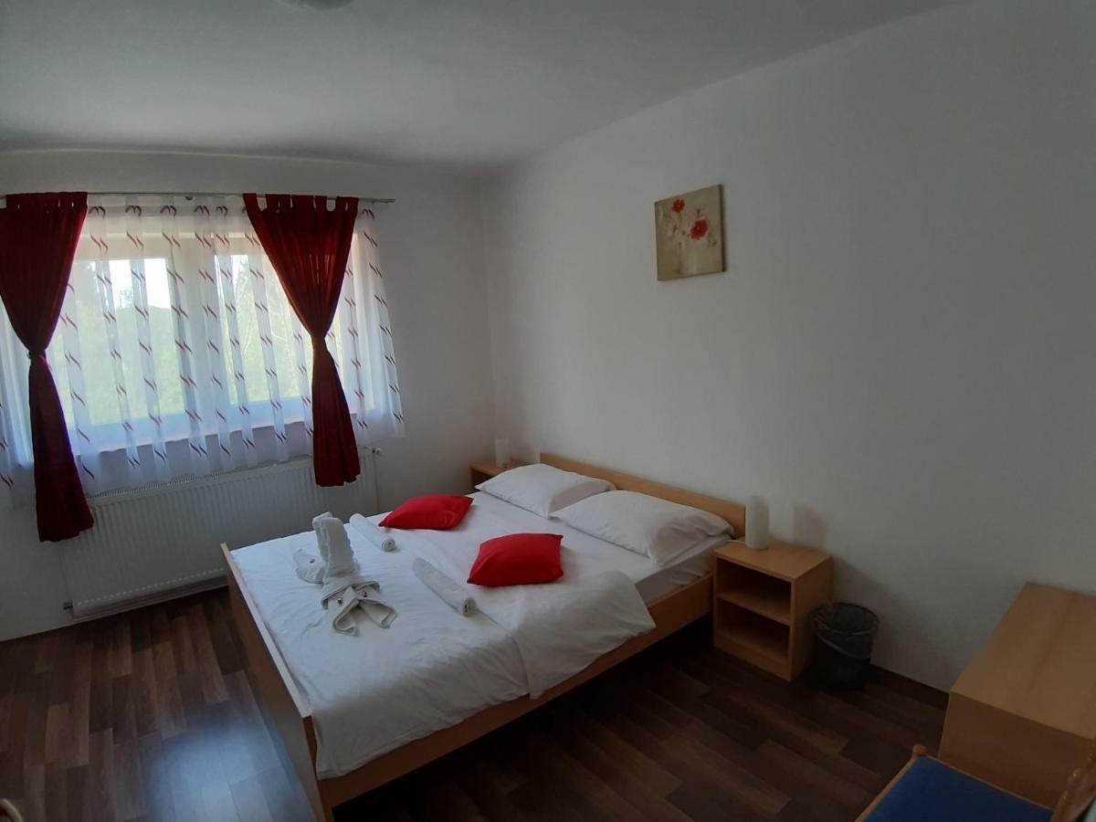 House Naomi Apartment Grabovac  Exterior photo